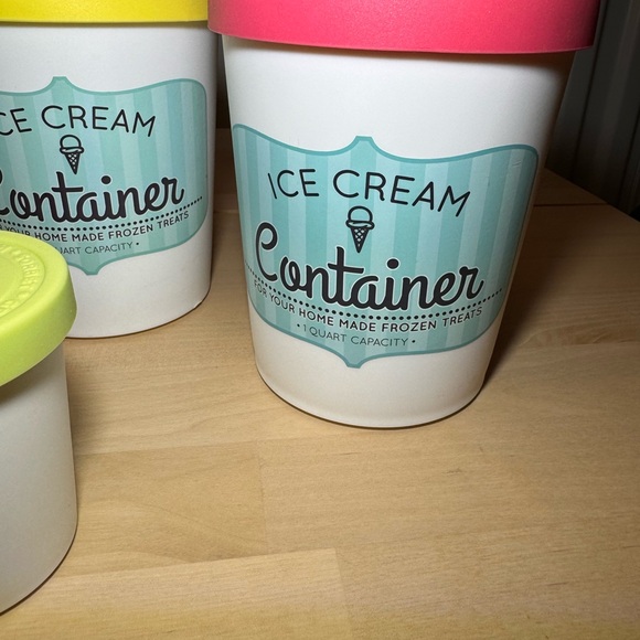 Colorful Ice Cream Containers Set - Picture 4 of 5
